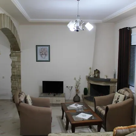 Kotoni Hotel Gjirokastra